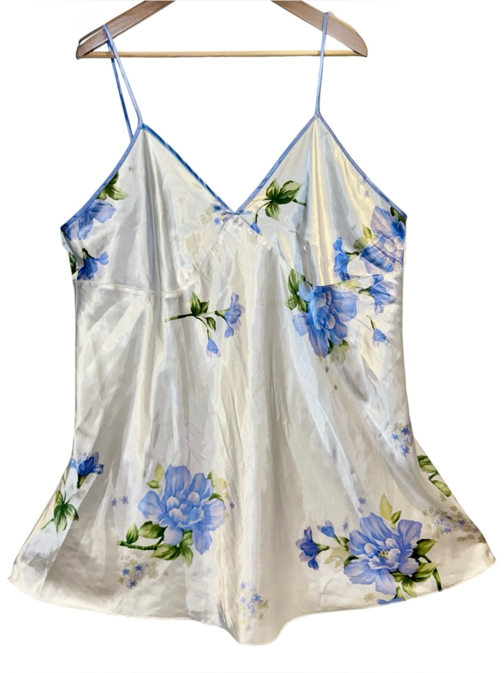 Secret Treasures Nightie Size 3x Plus Size Nightgown Floral Chemise Silky Satin